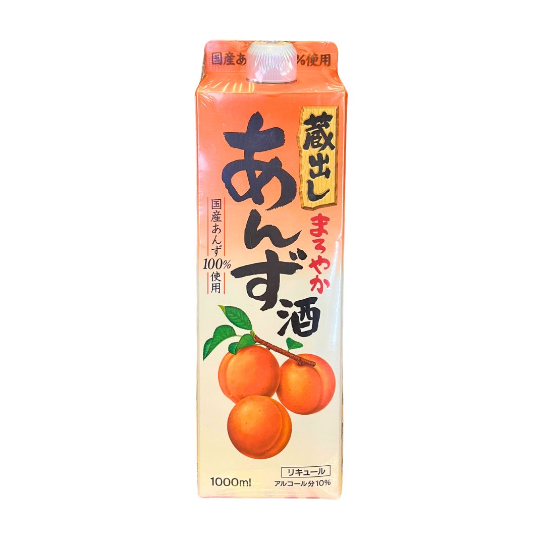 Peach juice carton with Japanese text and peach illustrations on a white background