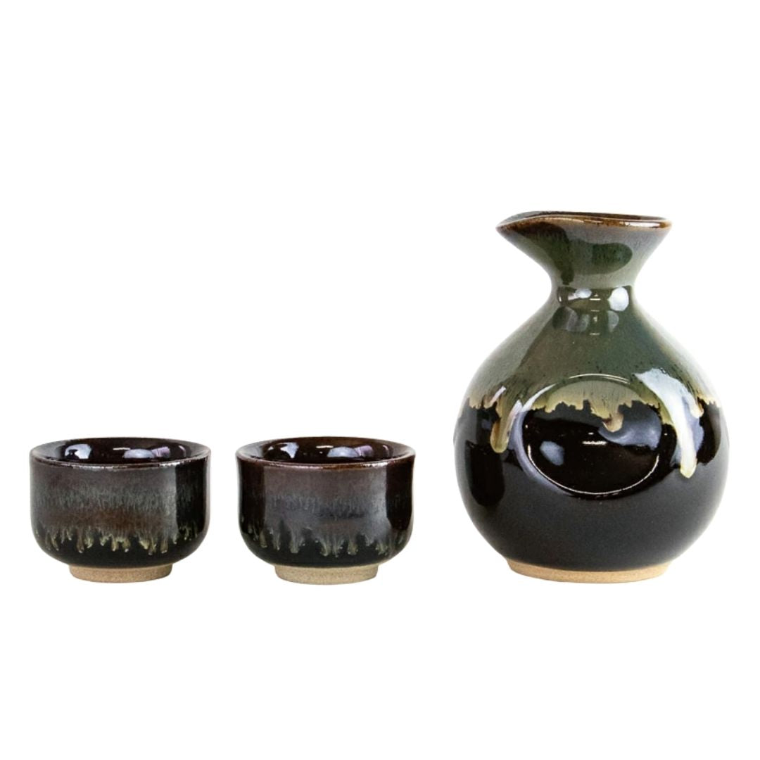 Arita Ware Sake Set (Sake Carafe X 1, Sake Cup X 2) In A Wooden Box Jet Black  / Sake Bottle/sake Cup 1 ARITA-YAKI